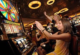 Tampilan antarmuka togel online ganteng4d di layar ponsel pengguna Indonesia