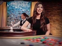 Perbandingan visual slot volatilitas tinggi dan rendah untuk membantu pengguna ganteng4d memilih permainan yang tepat